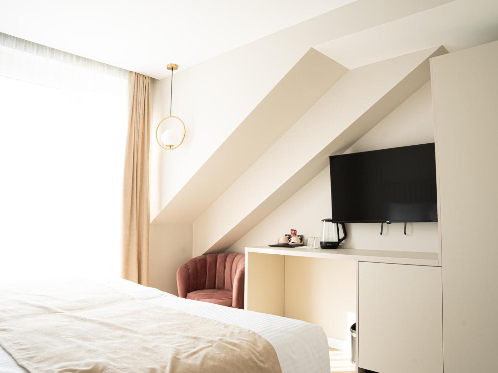 Lala Hotell Bosanska Krupa Exteriör bild