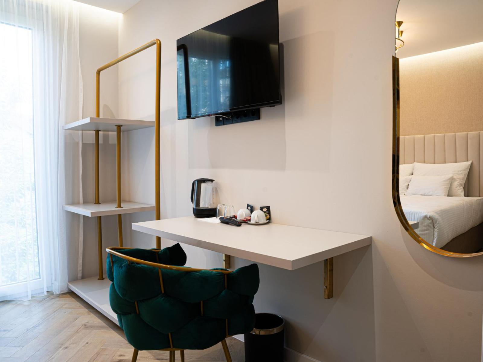 Lala Hotell Bosanska Krupa Exteriör bild