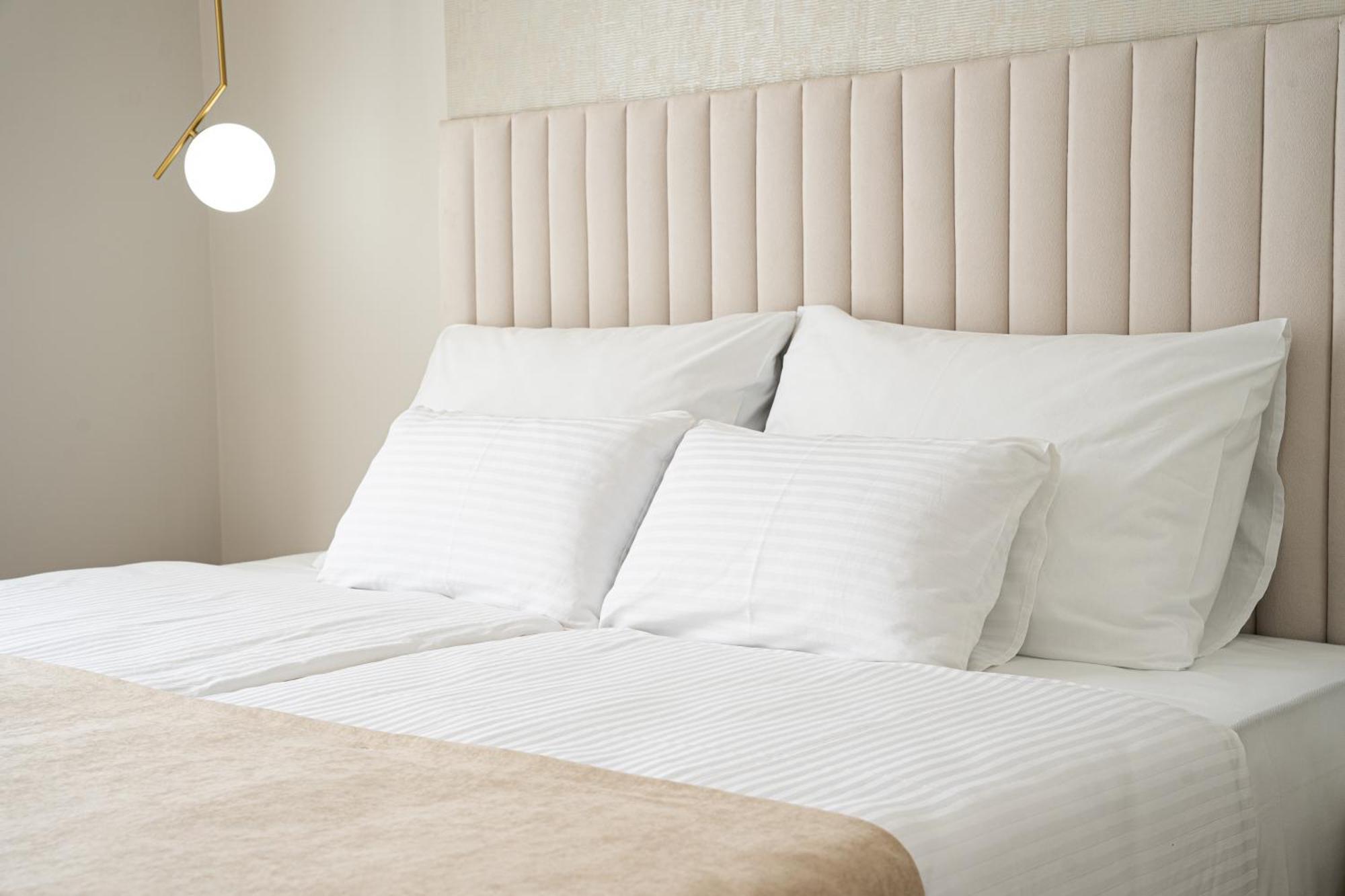 Lala Hotell Bosanska Krupa Exteriör bild